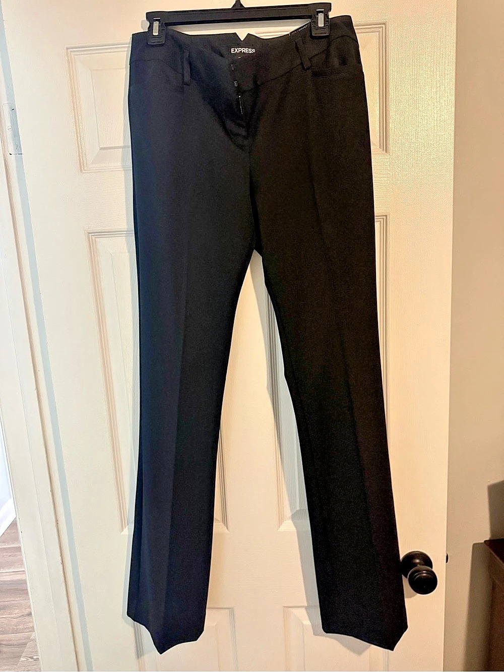 Express Columnist Black Trousers Size 8 long NWT